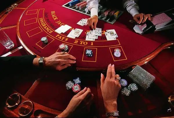 just4real Wolf Gold slot ka tez kamra